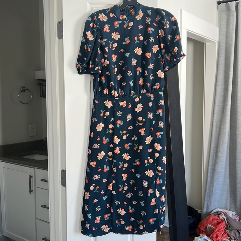 Mid to skin length dress